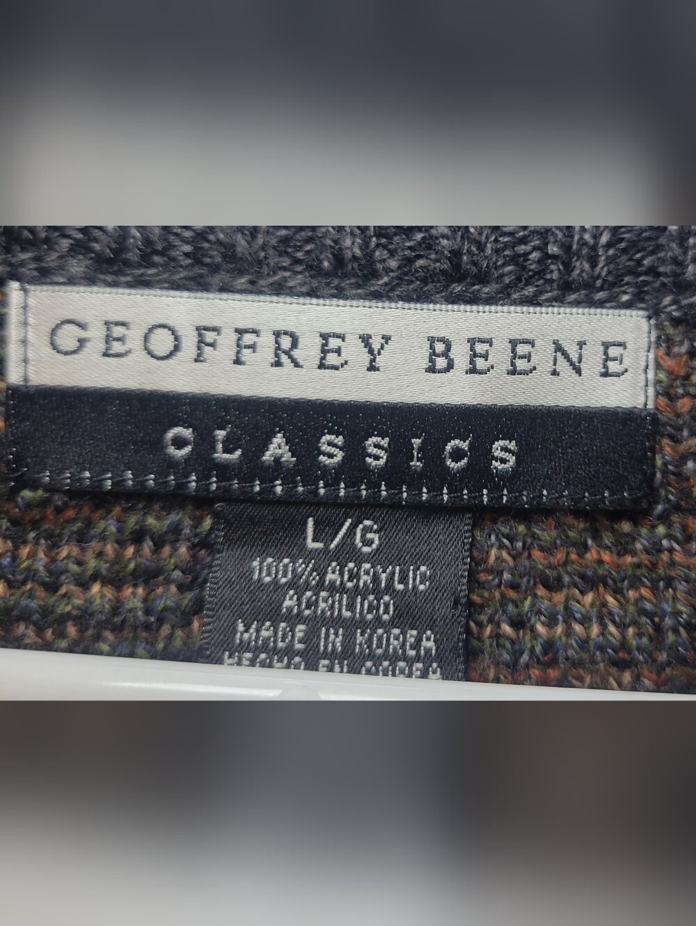 Geoffrey Beene Navy and Brown Patterned Crewneck Sweater - Picture 4 of 4